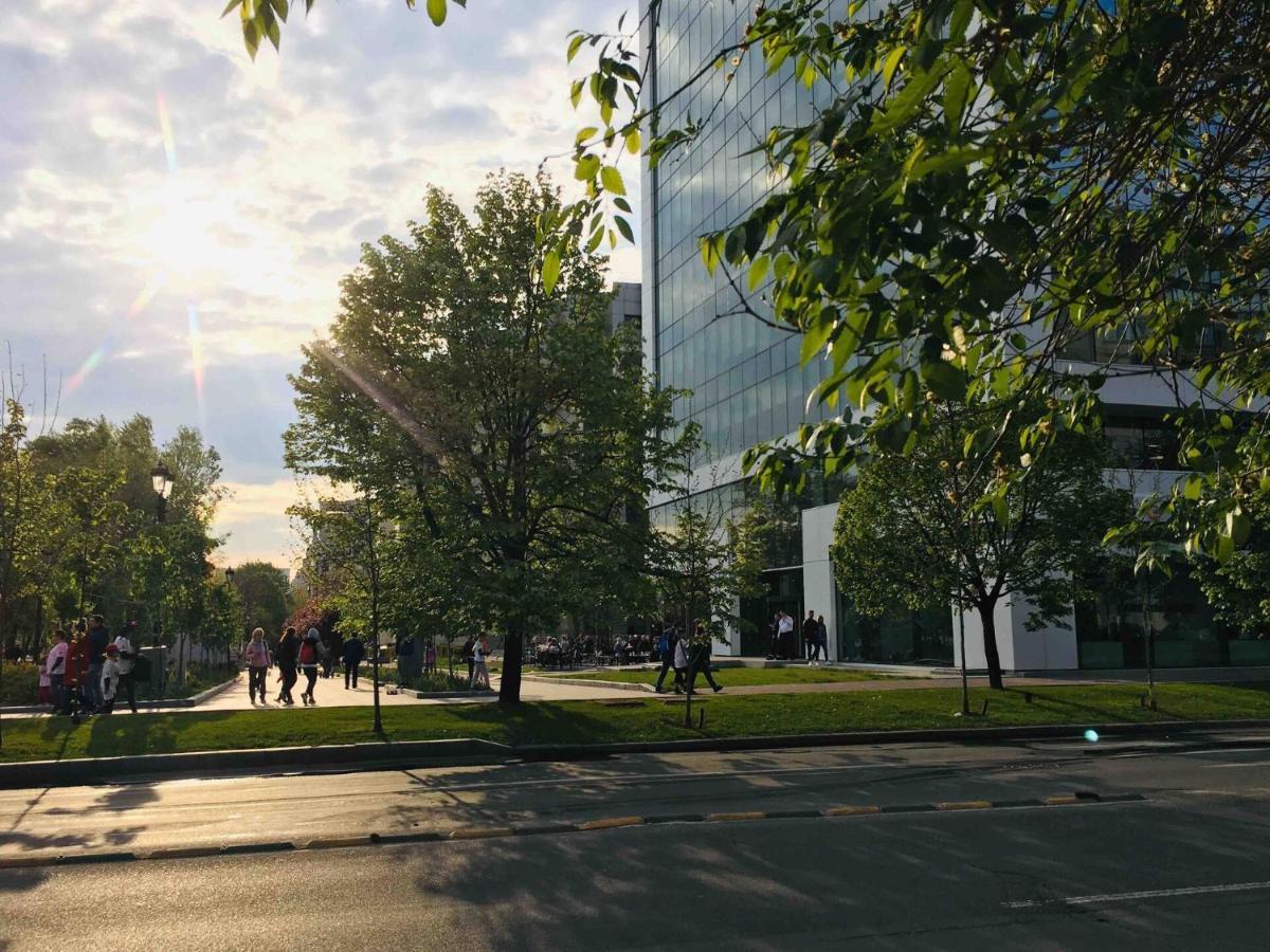 Center Unirii Square Private With View - Shared Amenities * Bucarest