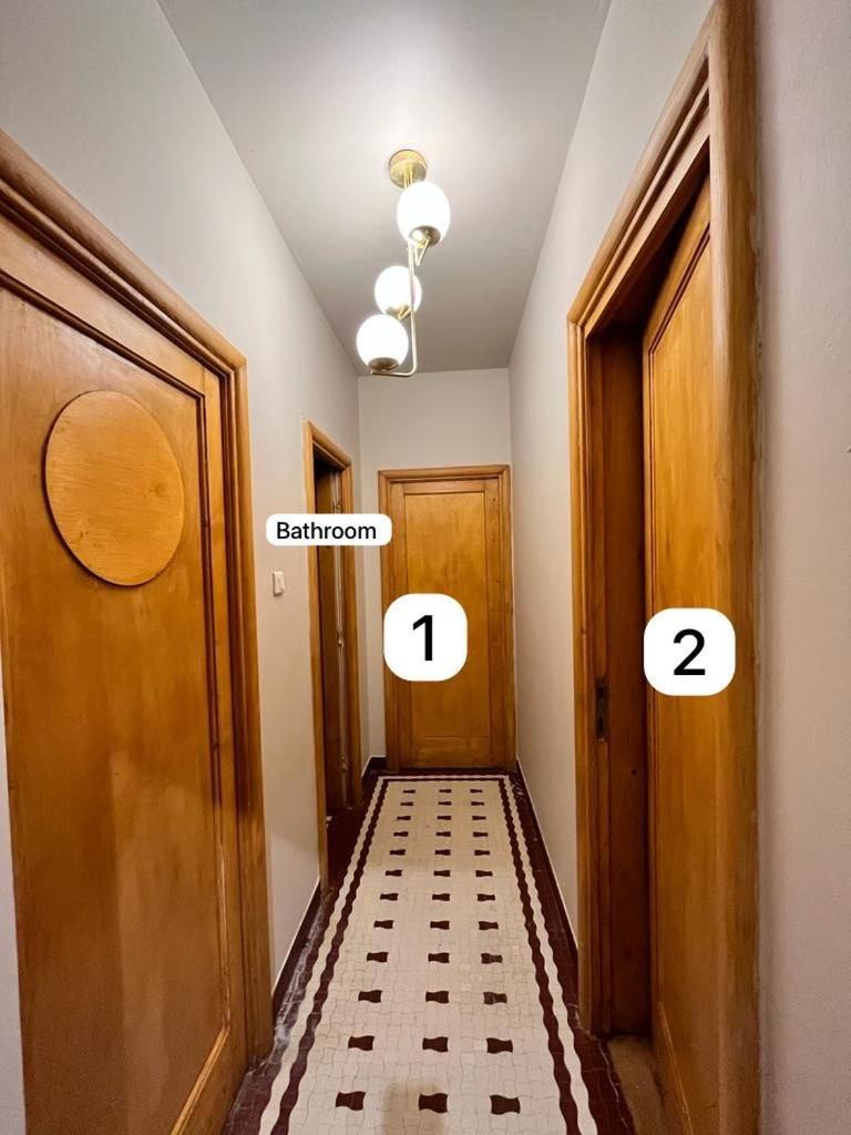 Center Unirii Square Private With View - Shared Amenities Bucarest